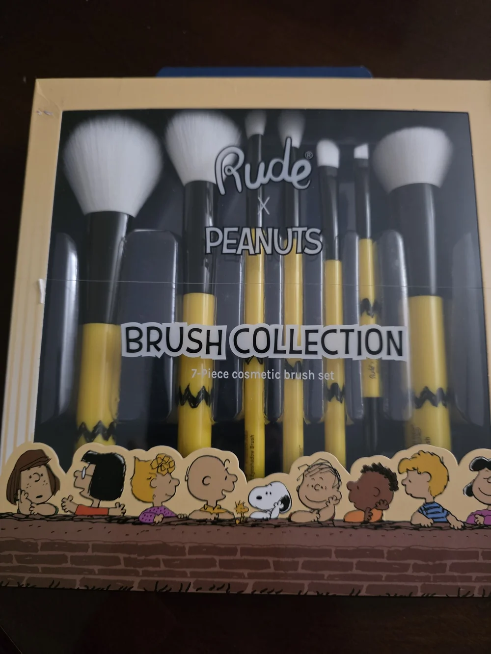 Peanuts Kids Brush Collection in Yellow and Black